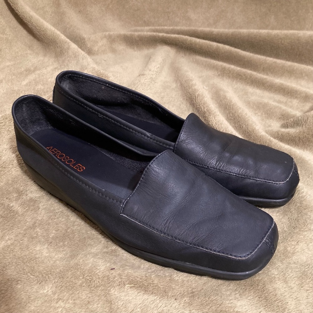 EUC Aerosoles Vintage 80s Leather Slip On Shoes Flats Blue Women's Size 8M